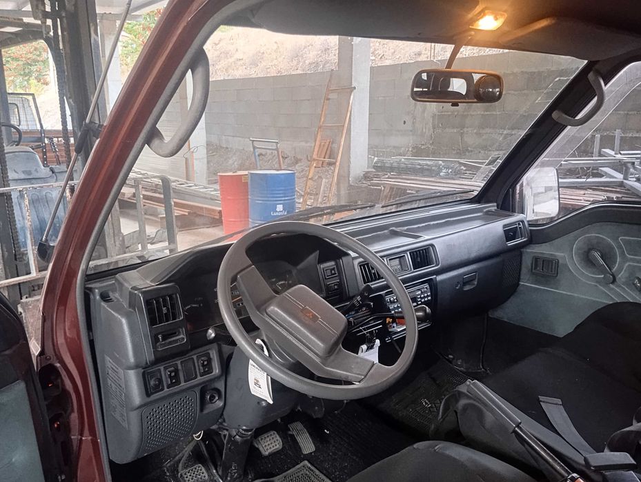 Mitsubishi L 300