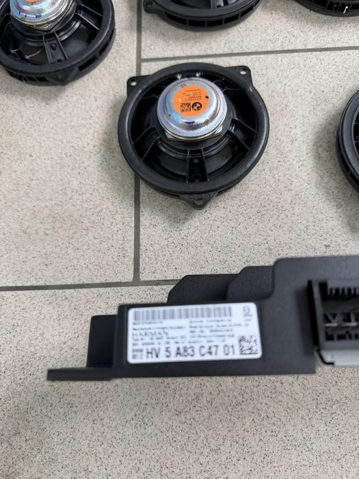 BMW 4 і4 g26 акустика Harman Kardon музика динаміки харман кардон г26
