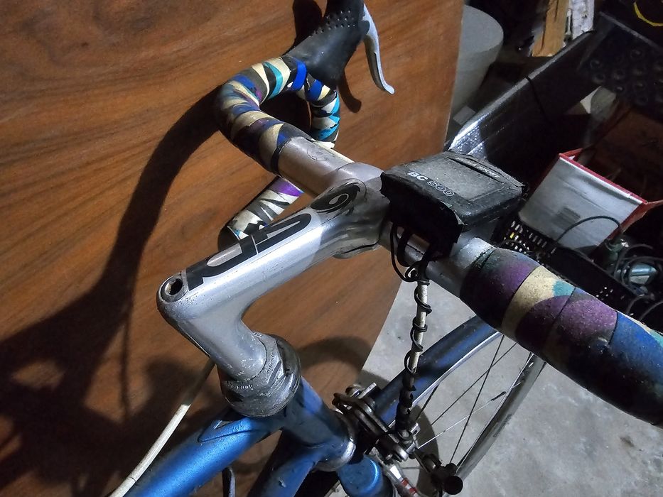 Bicicleta de Ciclismo Shimano em Alumínio