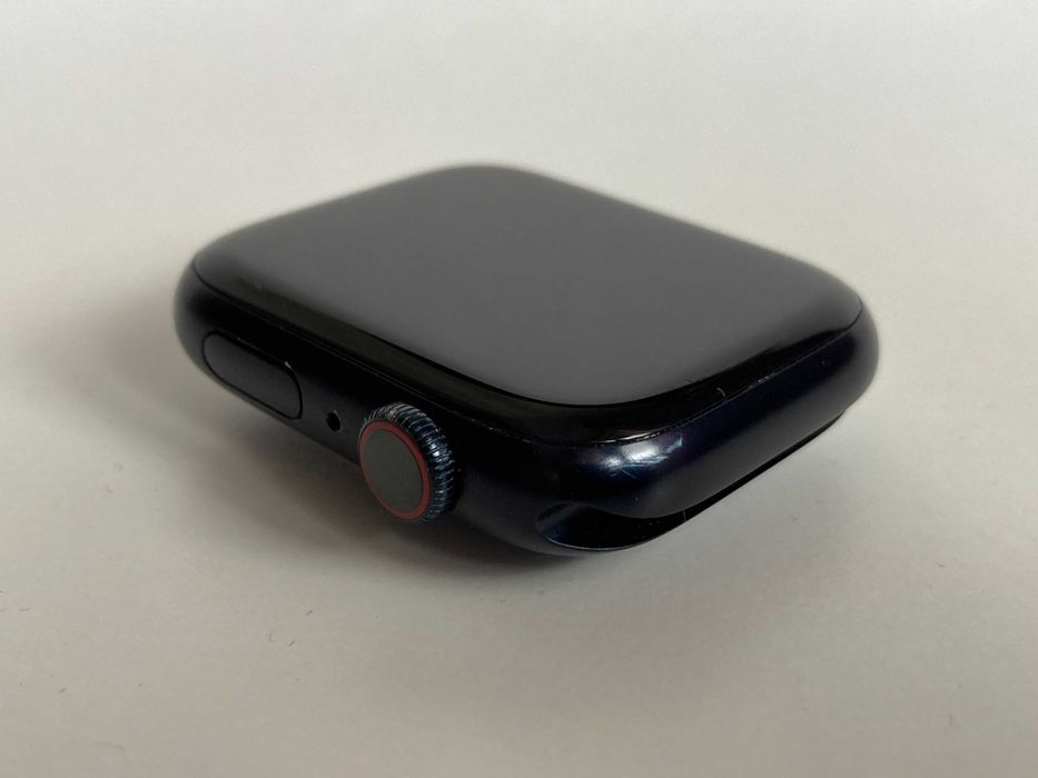 Apple Watch series 8 45mm GPS + Cellular Aluminum