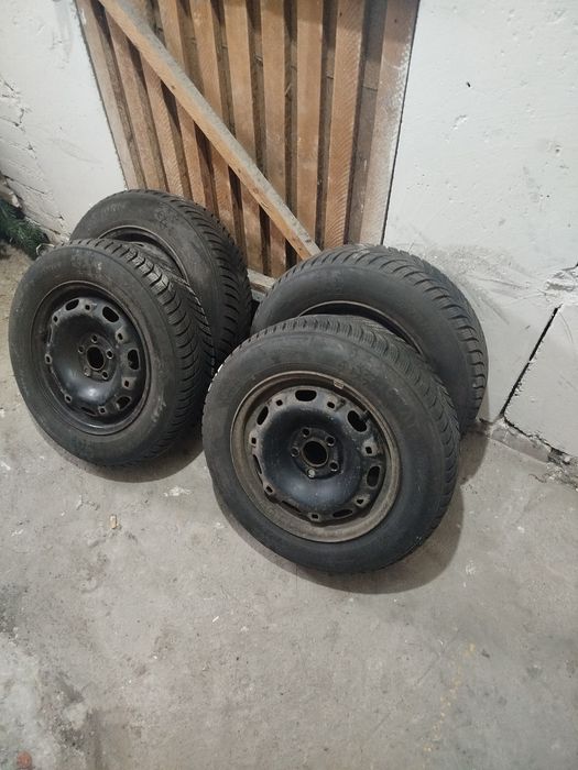 Opony zimowe 165/70R14