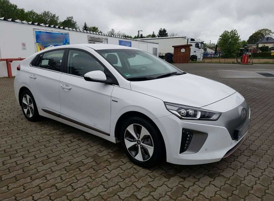 Дверь Hyundai IONIQ Разборка двери ИОНИК бу запчасти Гибрид Electric