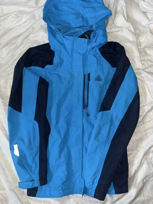 Вітровка голуба peak в гарному стані