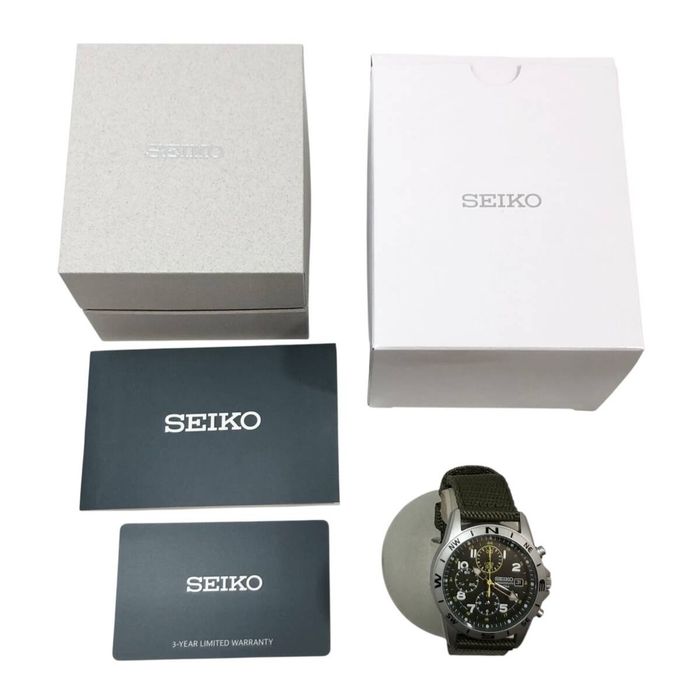 Seiko  Chronograph SND377R