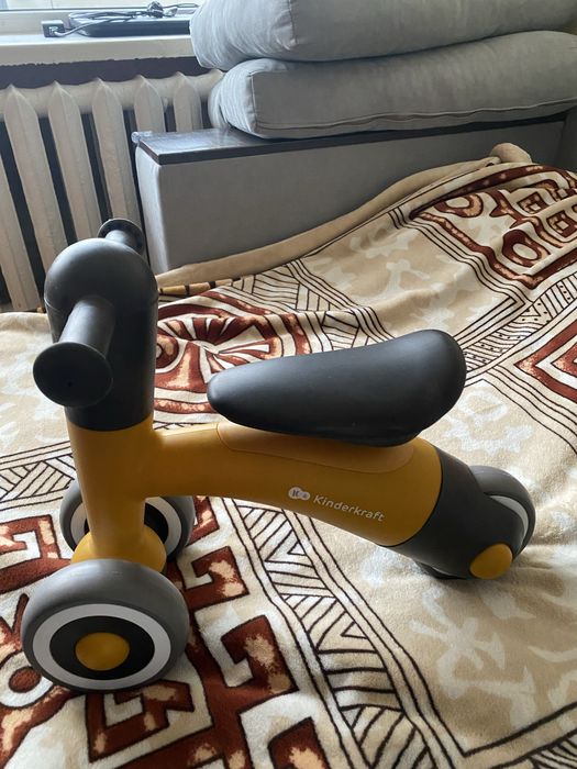 Біговел Kinderkraft Minibi Honey Yellow