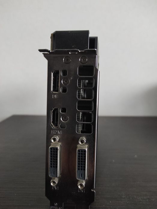 Продам відеокарту