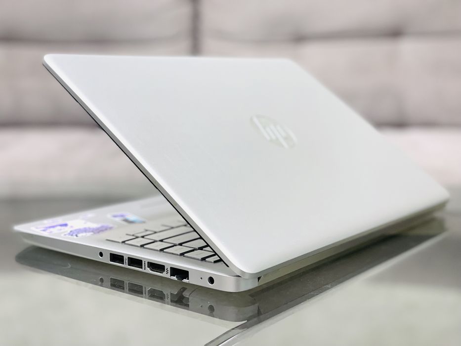 HP 14/FHD/IPS/Ryzen 5 3500U/3.7 GHz/8 ГБ/SSD 256/Radeon Vega 8