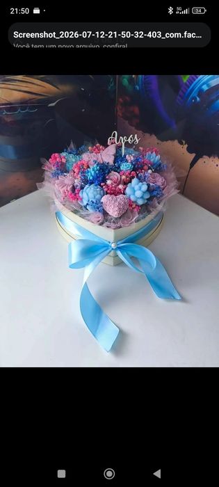 Arranjos de flores de cera