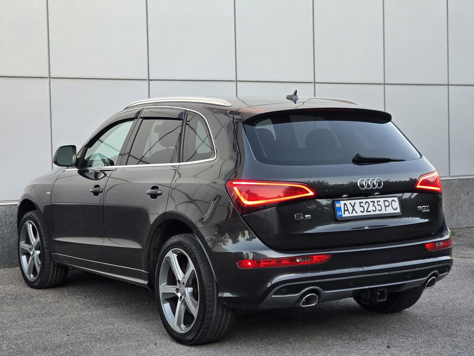 Продам свою Audi Q5 3.0 TFSI QUATTRO - 2014г
