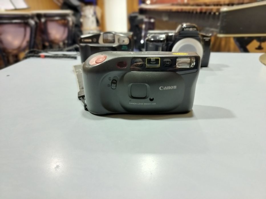 Lote de 5 câmaras de 35mm (point and shoot e slr)