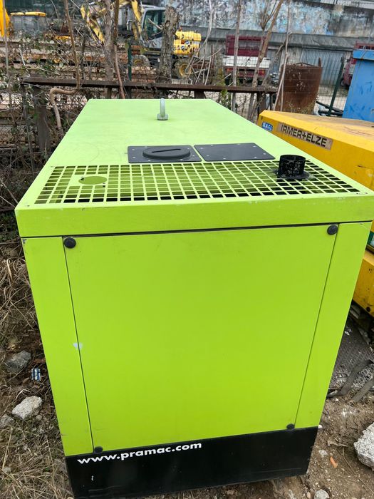 Продам генератор  PRAMAC GSW80 i