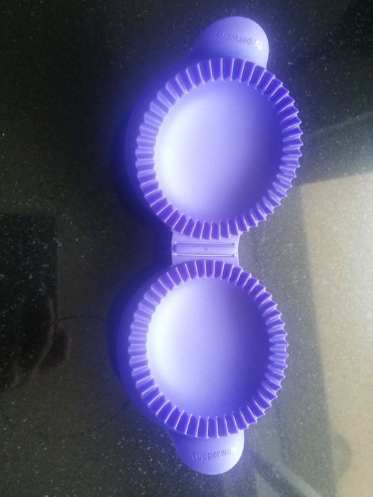 Tupperware Rissole Mold64286564976258120