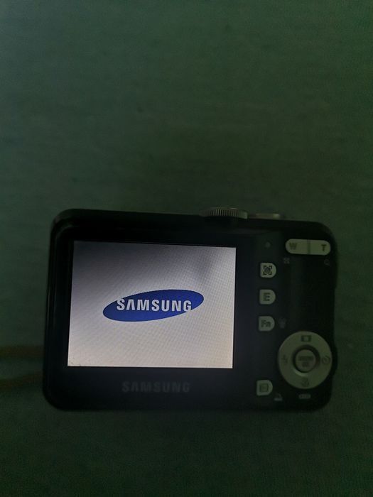 Samsung aparat cyfrowy +2