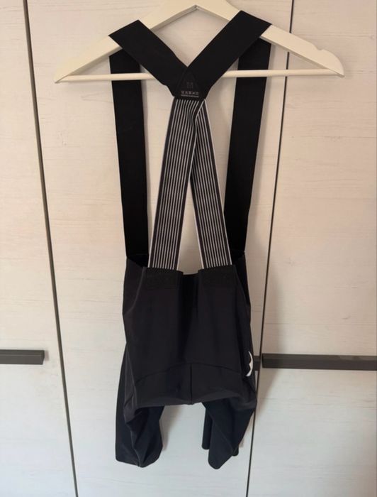 Spodenki Assos equipe R S11