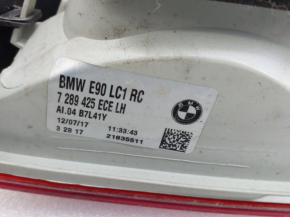 Farolim esquerdo BMW 3 (E90)