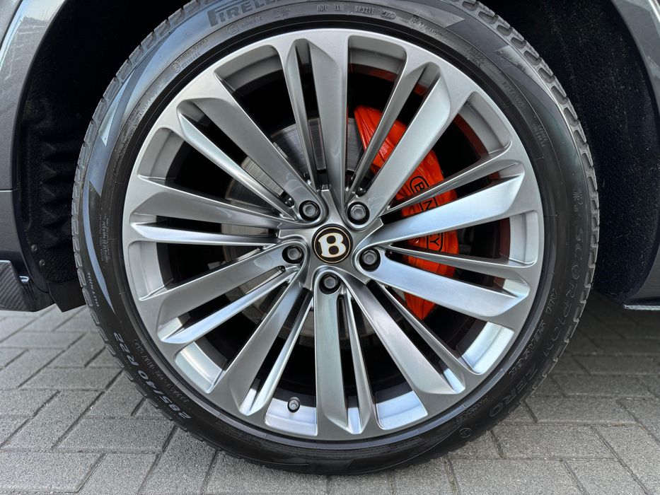 Bentley BENTAYGA Unico !
