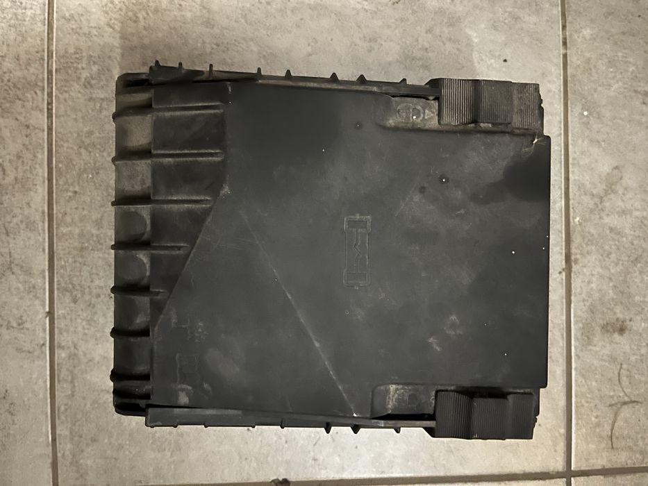 Skrzynka bezpieczników vw