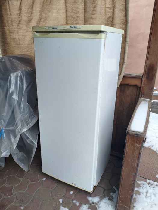Продам холодильник Днепр