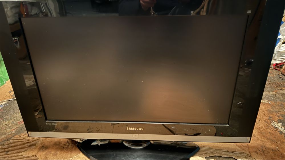 Telewizor Samsung LCD LE 32S71B  HDMI