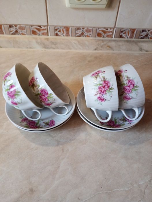 Фарфоровые чайные пары