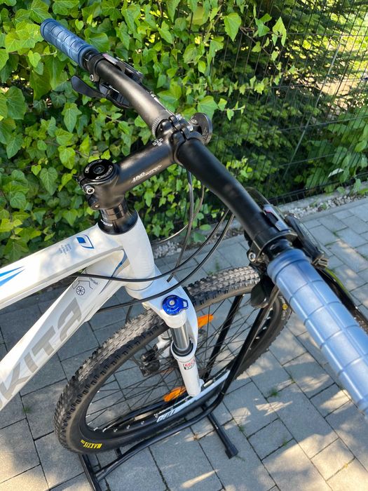 Rower NAKITA SPIDER 5.5/alu./amor. ROCK SHOX/hydraulika/koła 26″/DEORE