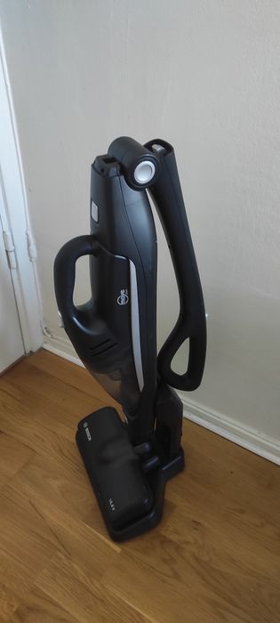 Пылесос BOSCH

BBHMOVE2/01
