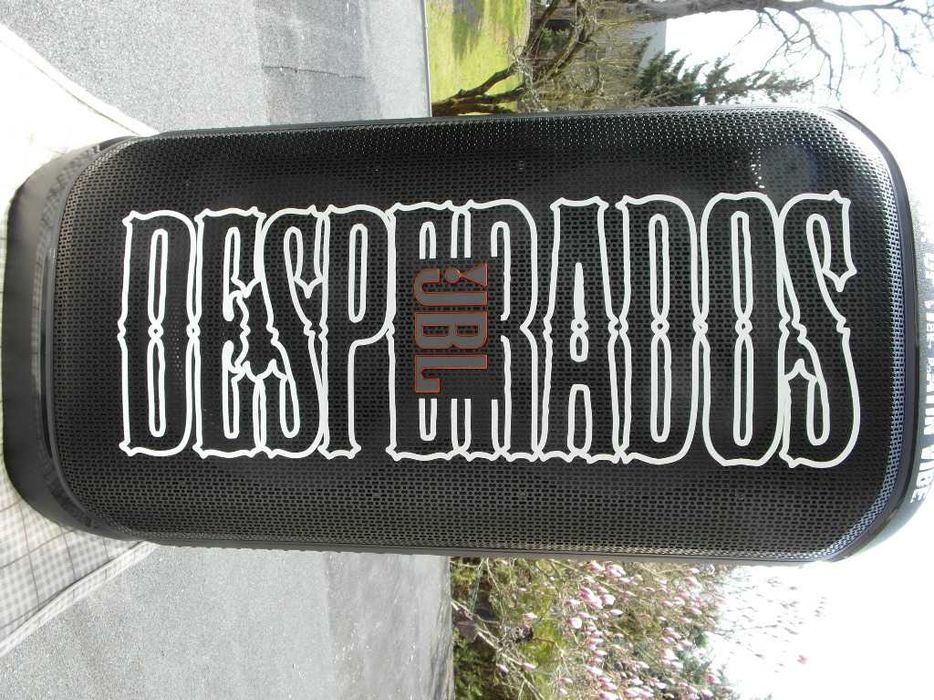 Głośnik pszenośny JBL Partybox 320  Na Gwaracji  240W RMS z limitowanej serii DESPERADOS Wymienny Akumulator JBL BATTERY400 68 Wh (9444 mAh)   18h