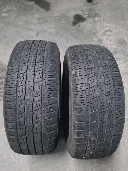 pneus 255 . 65 . 16 .  4x4