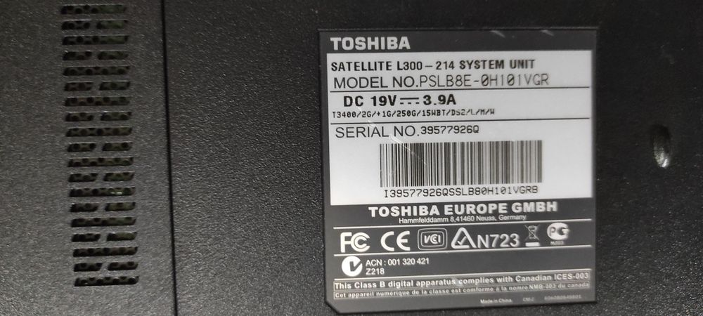 Ноутбук Матриця для ноутбу. Розбір toshiba satellite або в зборіка lp1