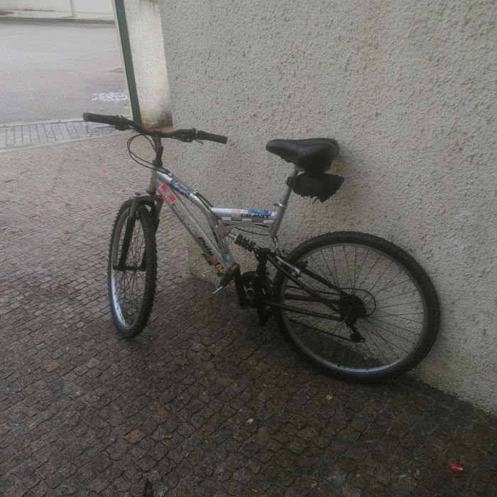 Bicicletas ótimo estado sem uso