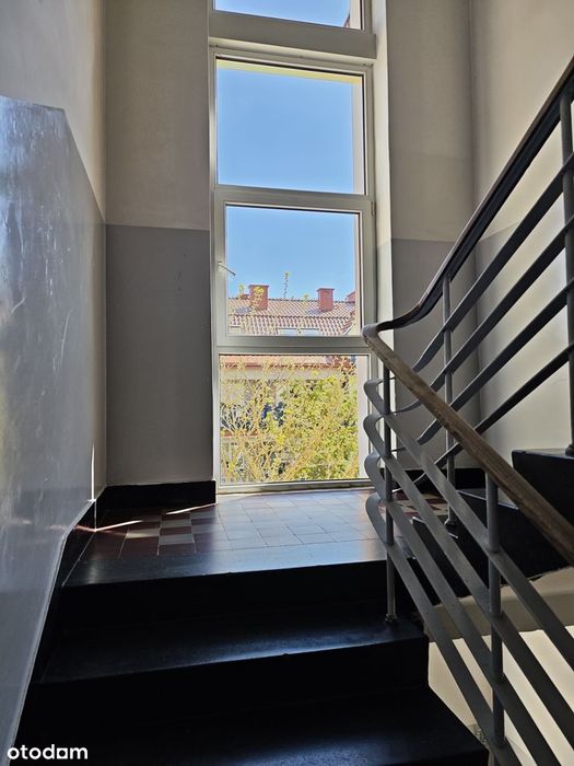 Art Deco z klimatem – ul. Narutowicza, 61 m² w sercu Stalowej Woli