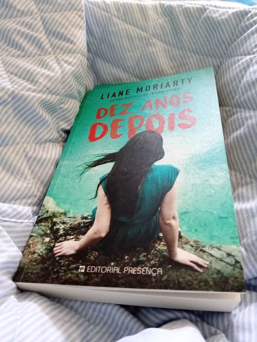 Livro "Dez anos depois", de Liane Moriarty