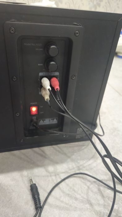 Акустичні комп'ютерні колонки F&D 2.1 A320.