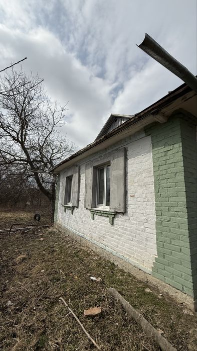 Продам будинок в селі 25 км від Вінниці від власника