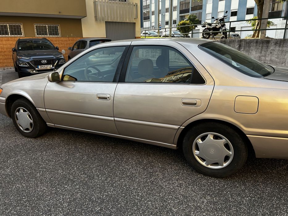 Toyota Camry 2.2