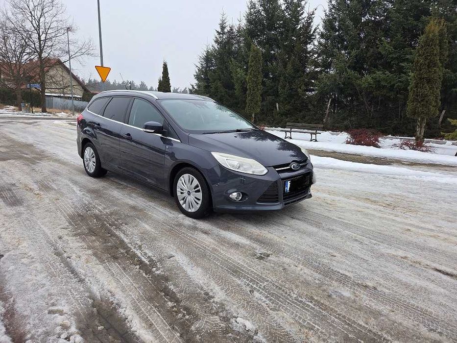 Ford Focus 1.6 stan bdb-bogate wyposażenie