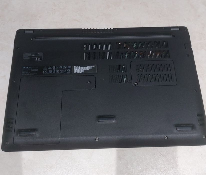 Sprzedam laptop ACER