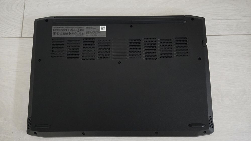 Продам ноутбук Lenovo Ideapad 3 15ARH05 как НОВЫЙ!!!