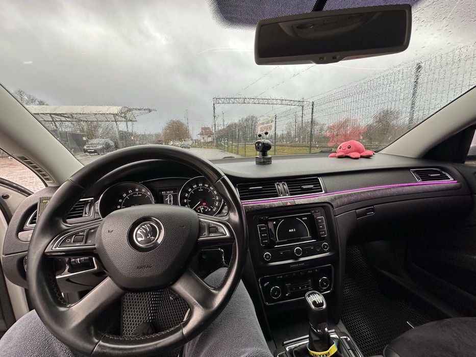 Продам шкоду суперб