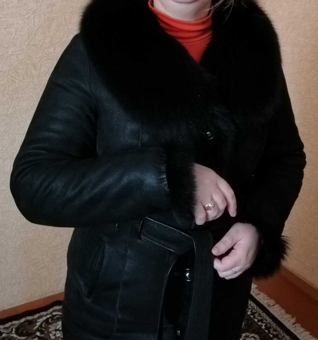 Продам жіночу дублянку розмір 48