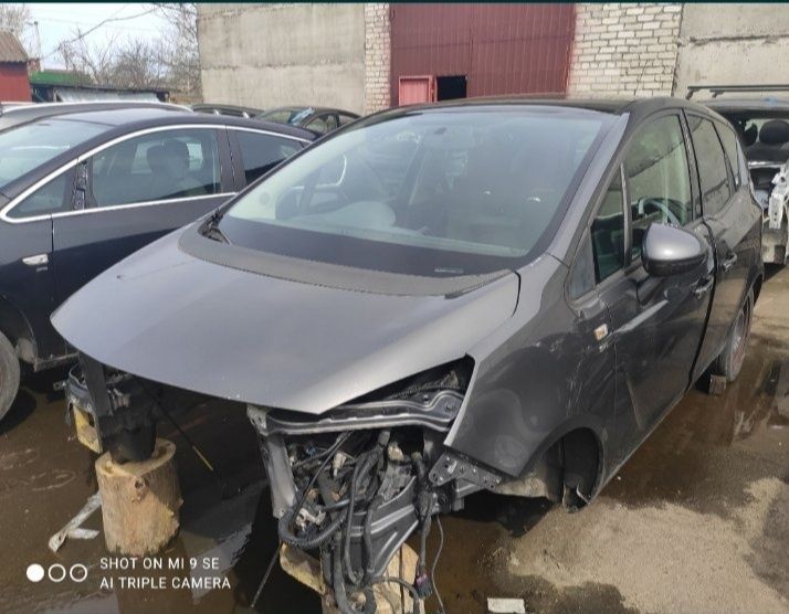 КАПОТ Opel Meriva B меріва мерива розборка разборка