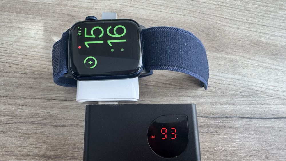 Зарядка apple watch зарядний пристрій магнітний usb брелок портативний годинник
