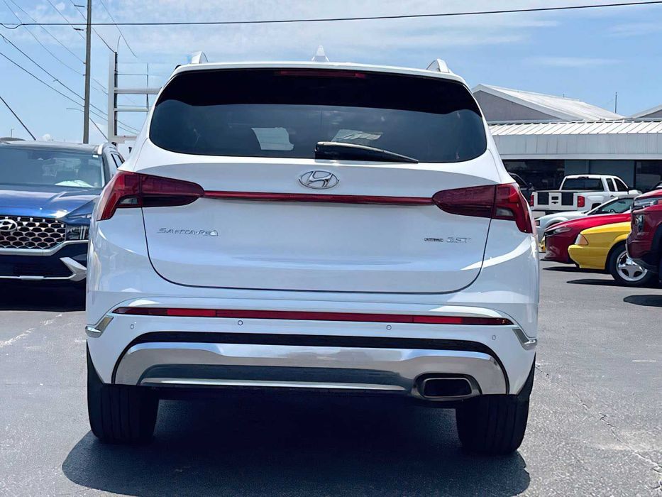 Hyundai Santa Fe Calligraphy      2023