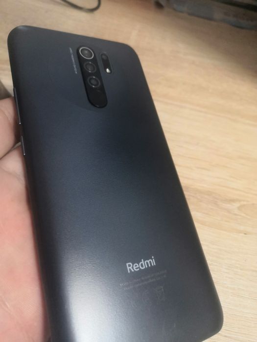 Телефон Xiaomi redmi 9 3/32