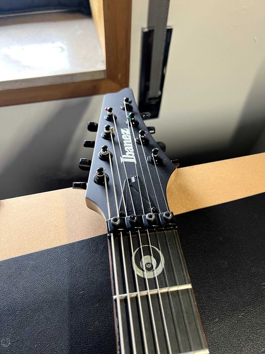 Ibanez M80M Meshuggah - Guitarra 8 cordas