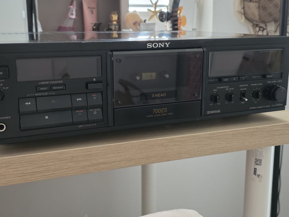 Odtwarzacz kasetowy Sony TC-K700ES stan idealny