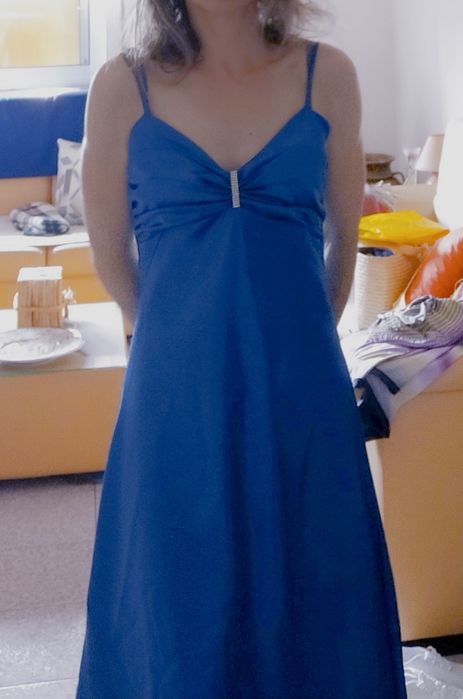 Vestido de cetim Morgan
