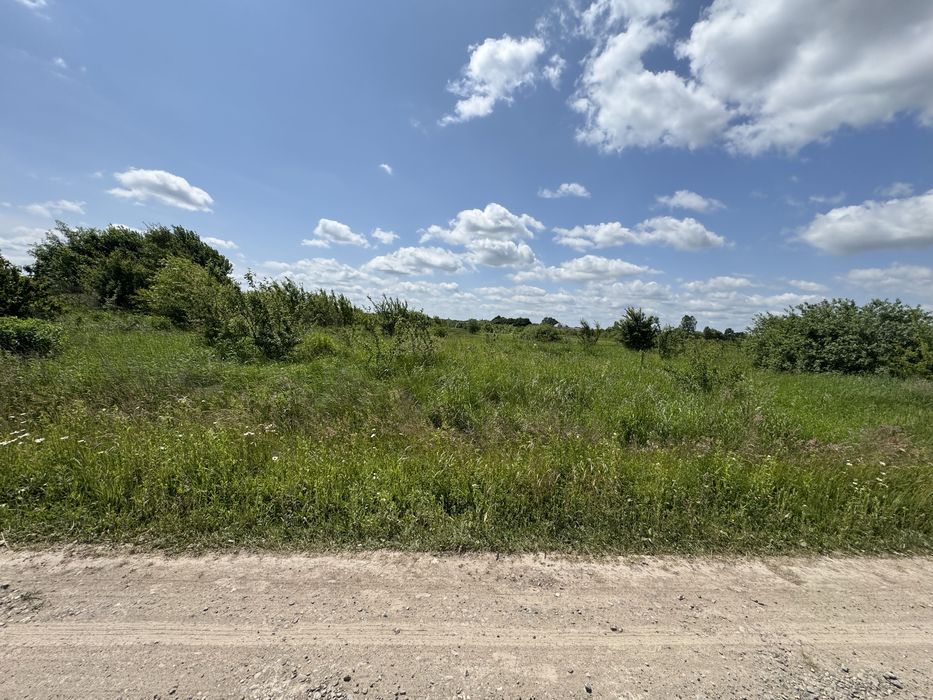 Продаж ділянки під житлове будівництво с.Ставчани