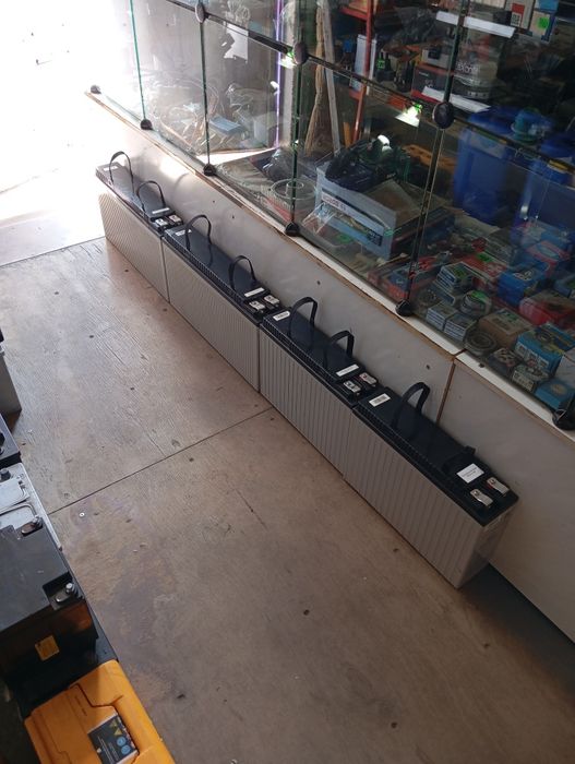 Акб  LEOCH  BATTERY  12V 100Ah - 150Ah AGM.