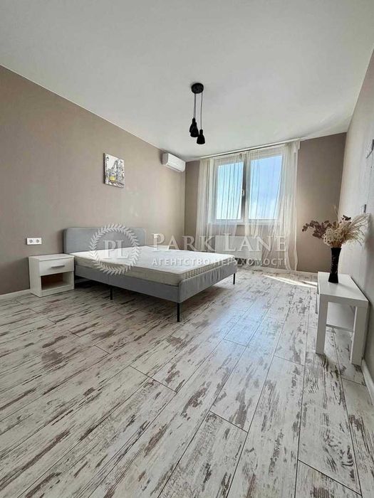 Продаж 2 кімнати Здановської 34б 62квм ЖК 4 сезона метро Васильківська